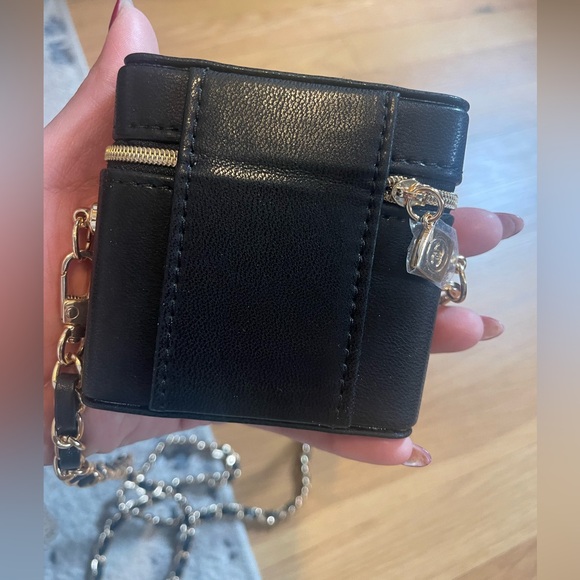 NEW Chanel Makeup novelty lipstick holder with strap - Picture 3 of 5